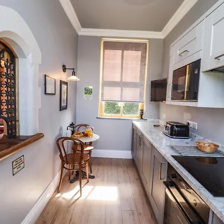 Semesterbostad The Ticket Office Allerston