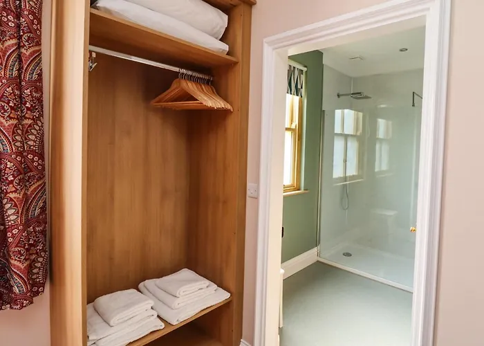 The Ticket Office Allerston بيت للعطل بيكرينغ