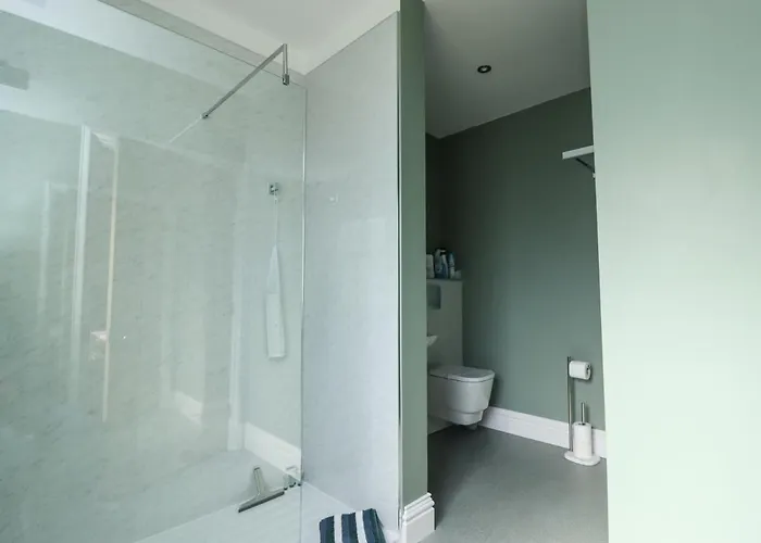 بيت للعطل The Ticket Office Allerston بيكرينغ