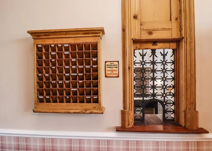 بيت للعطل The Ticket Office Allerston